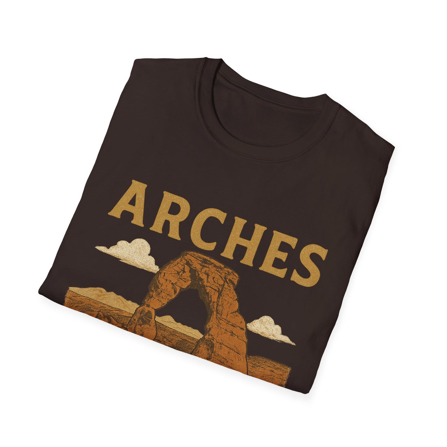 Arches National Park - Desert Gateway | T-Shirt