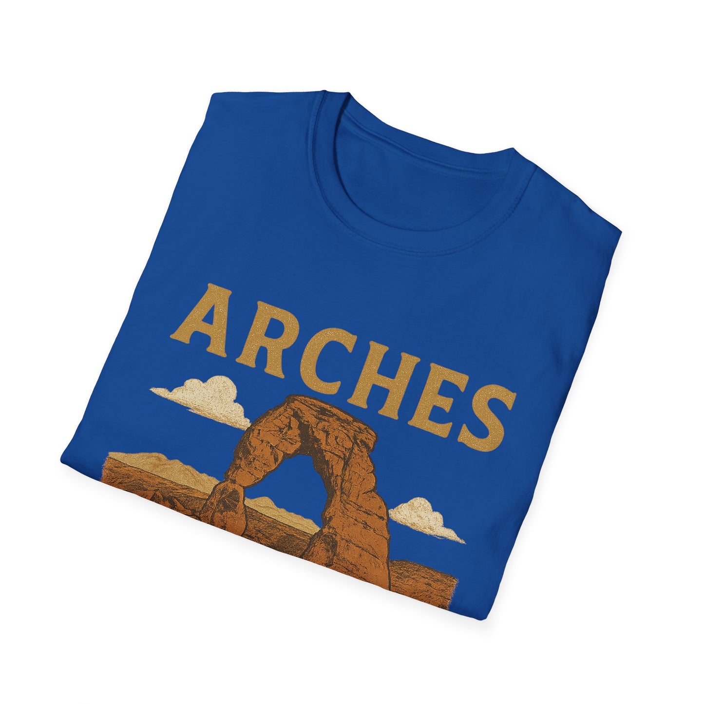Arches National Park - Desert Gateway | T-Shirt