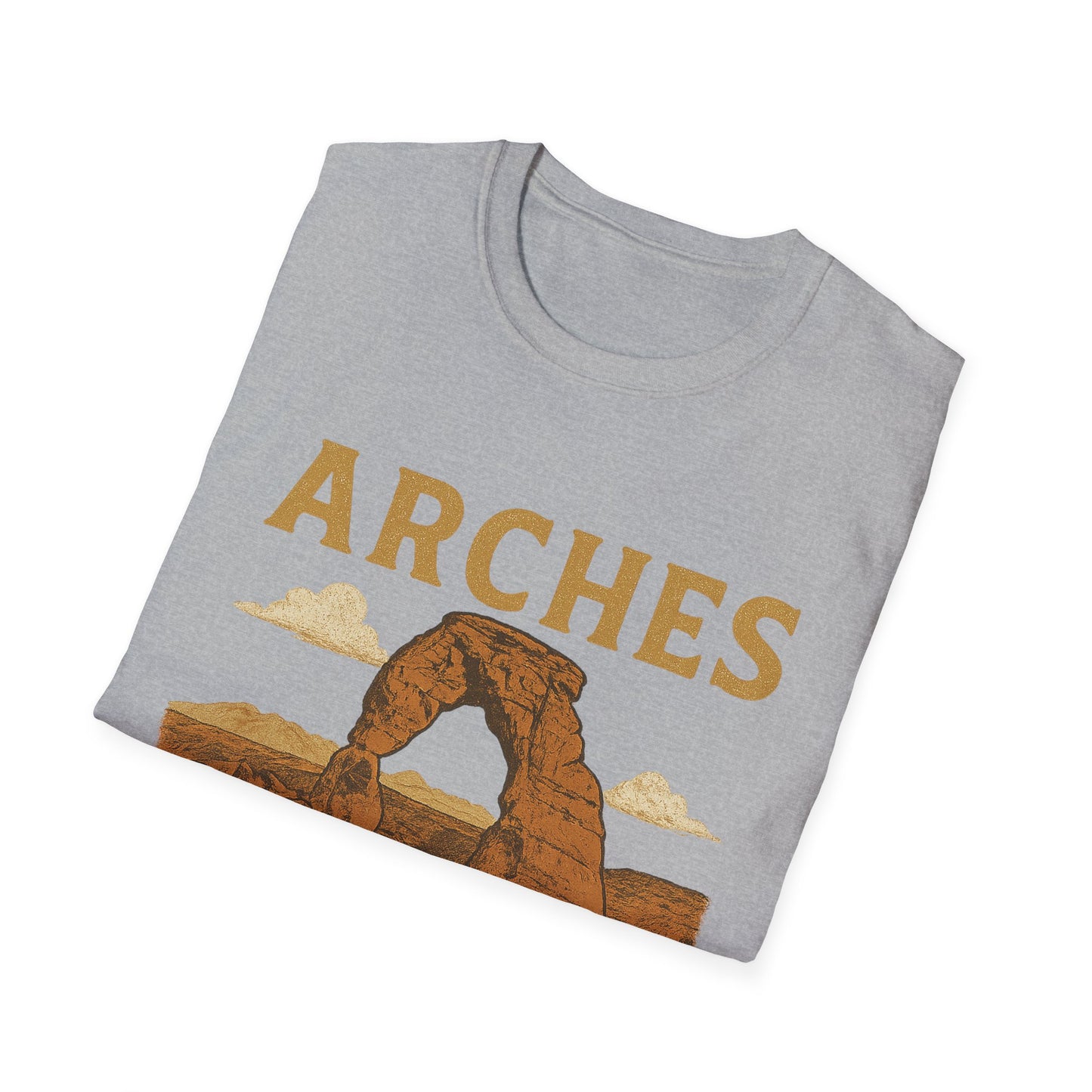 Arches National Park - Desert Gateway | T-Shirt