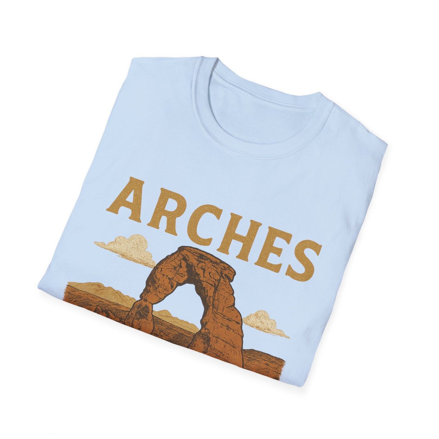 Arches National Park - Desert Gateway | T-Shirt